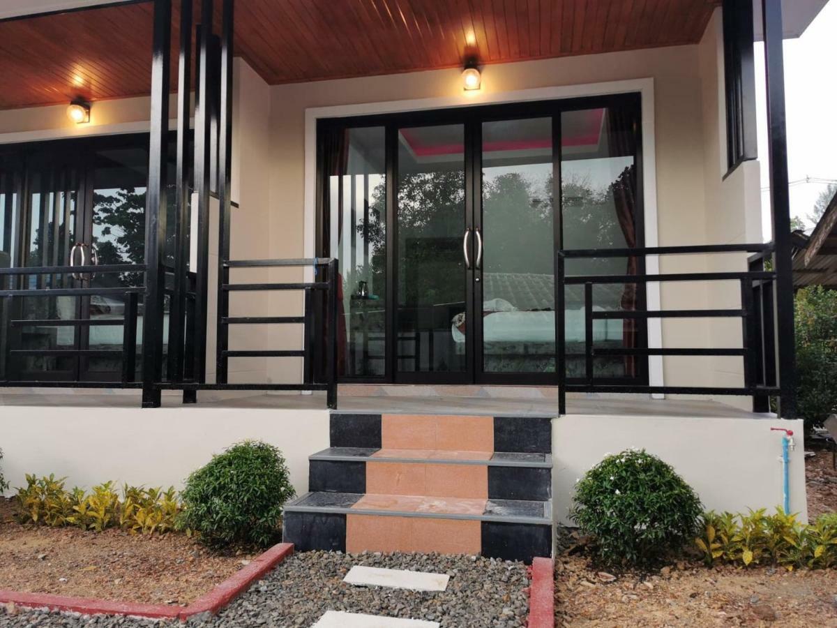 Laila​ Place Hotel Ko Lanta Kültér fotó