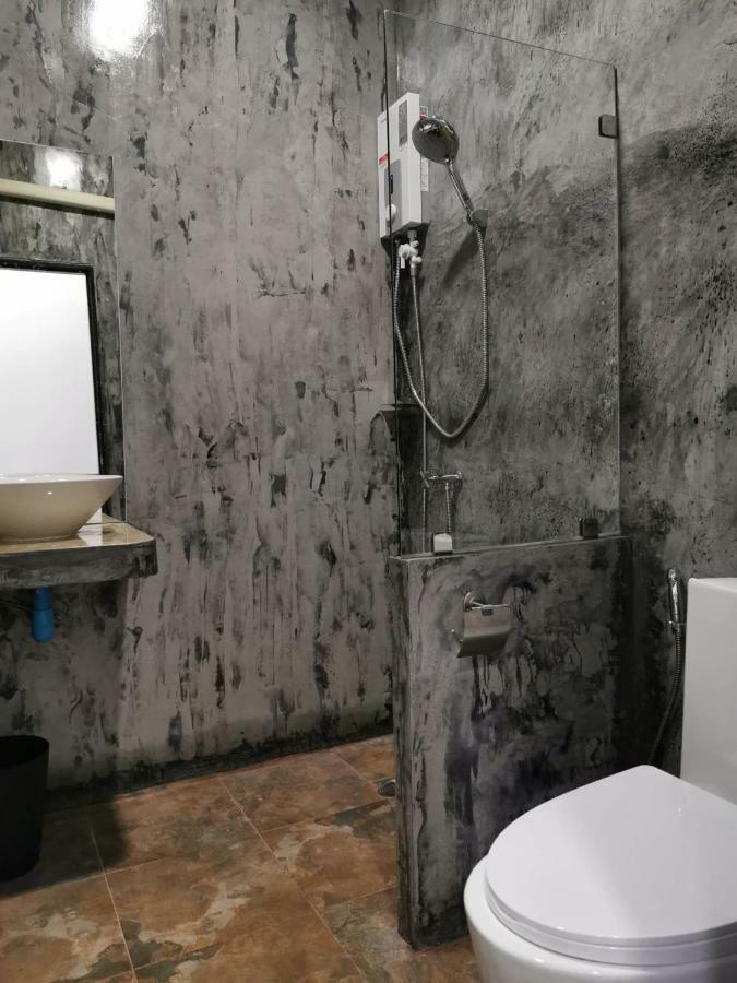 Laila​ Place Hotel Ko Lanta Kültér fotó