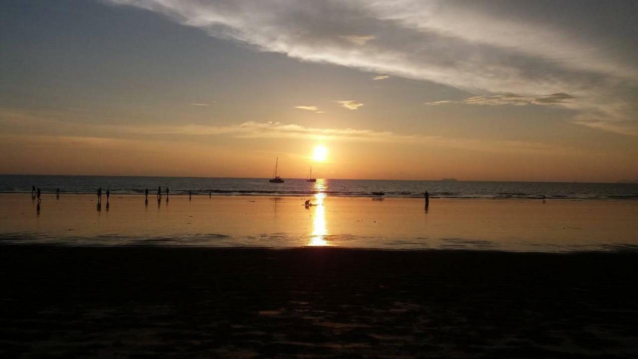 Laila​ Place Hotel Ko Lanta Kültér fotó